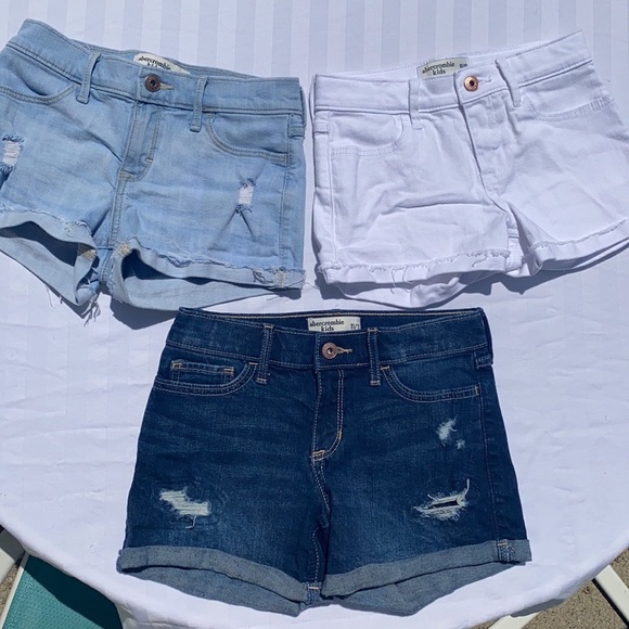 3 pairs of Jean shorts Abercrombie kids girls - Picture 2 of 3